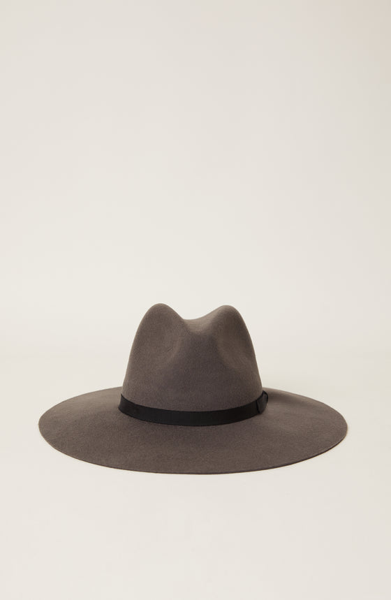 SOFIE HAT